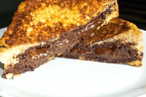 Nutella, dark chocolate, chocolate, french toast, breakfast, brunch, dessert, recipe,