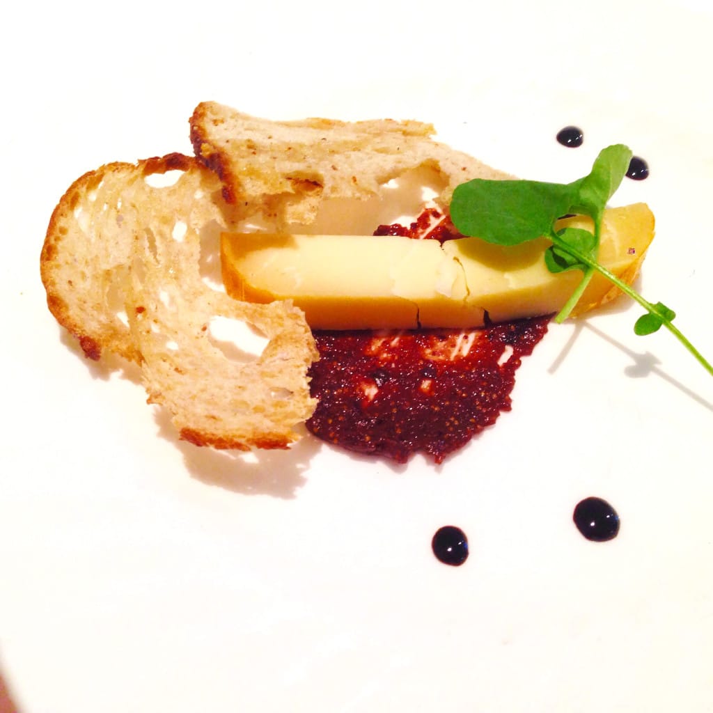 cheese plate, fig jam, auberge du pommier, winterlicious, toronto, canada, restaurant review, review, restaurant, dessert