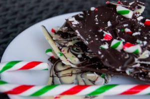 Chocolate Peppermint Bark, Christmas Recipes, Christmas Bark, Easy Chocolate Bark, Easy Chocolate Peppermint Bark, Chocolate Peppermint Bark Recipe, Chocolates and Chai, Chocolates & Chai